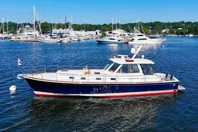BOATZON | Grand Banks 49 Eastbay HX 2001