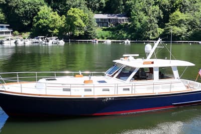 BOATZON | Grand Banks 49 Eastbay HX 2003