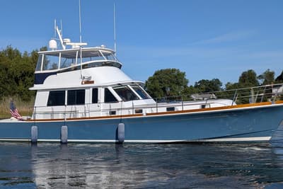 BOATZON | Grand Banks 58 Eastbay FB 2004