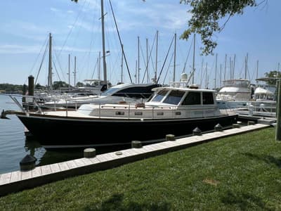 BOATZON | Grand Banks Eastbay 49 SX 2004