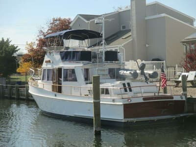 BOATZON | Grand Banks Grand Banks Heritage 42 CL 1984