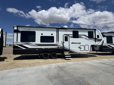 BOATZON | Grand Design Momentum G Class FW 325G 2025