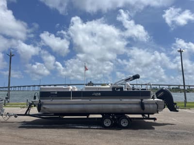 BOATZON | Grand Island GT2380RF 2019