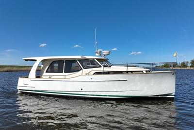 BOATZON | Greenline 33 Hybrid 2019
