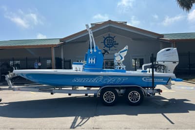 BOATZON | Gulf Coast Saber Cat 2026