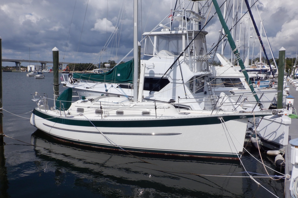 2002 Hake / Seaward Eagle 32 Rk - Sold Boat