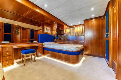 BOATZON | Hakvoort 1993