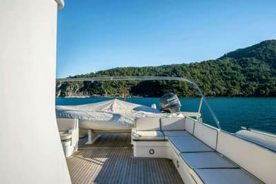 BOATZON | Hakvoort 1993