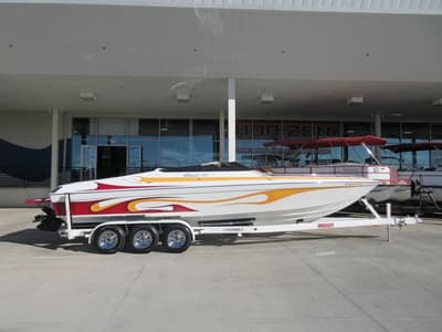 BOATZON | HALLETT BOATS 270 MID CABIN OPEN BOW 2004