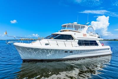 BOATZON | Hampton 558 Pilothouse 2007 BOATZON | Hampton 558 Pilothouse 2007