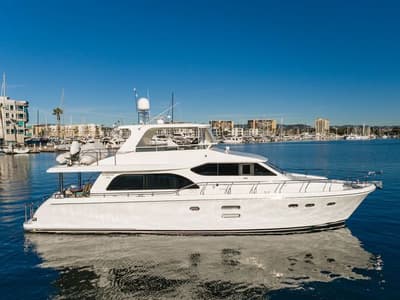 BOATZON | Hampton 620 Pilothouse 2011