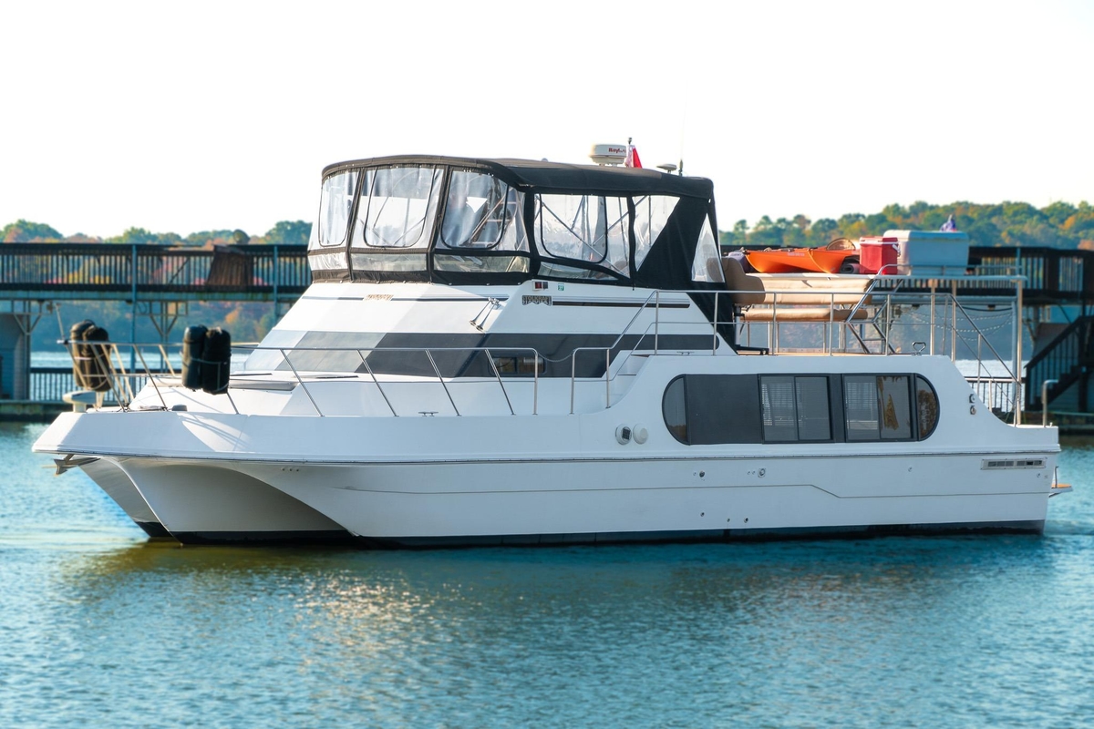 1997 Harbor Master Stolkraft - Sold Boat