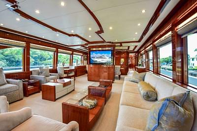 BOATZON | Hargrave Raised Pilothouse 2016 BOATZON | Hargrave Raised Pilothouse 2016
