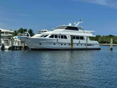 BOATZON | Hargrave Skylounge 2000