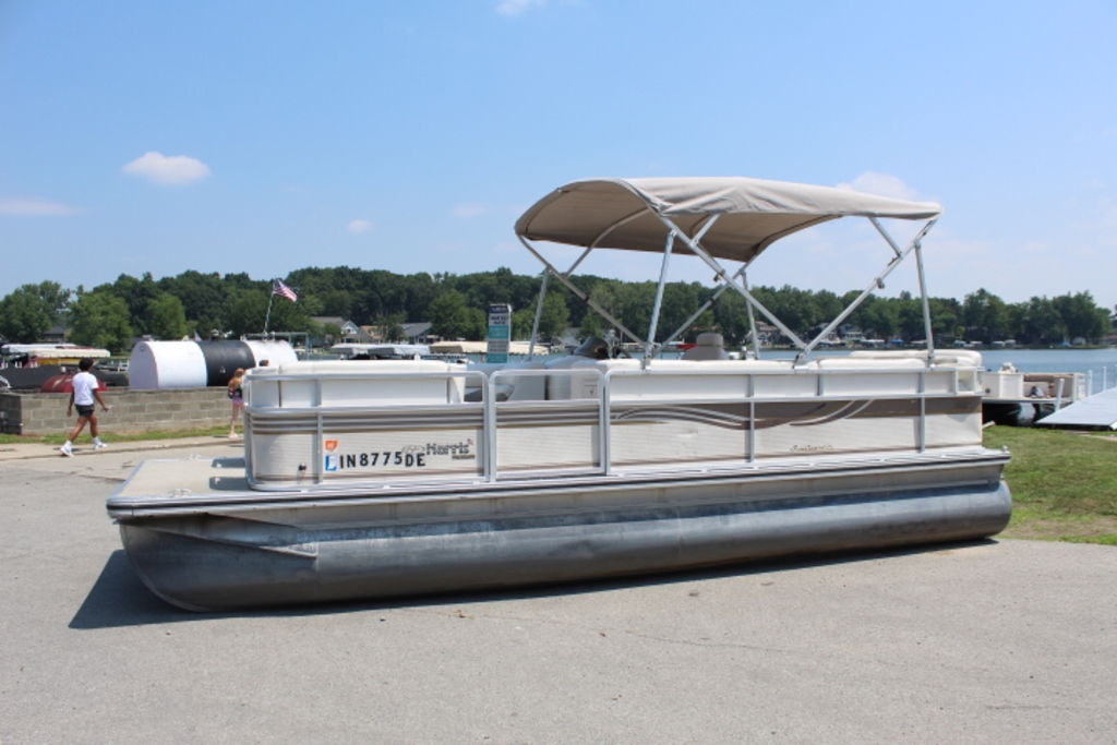 2005 Harris 220 Sunliner - Sold Boat