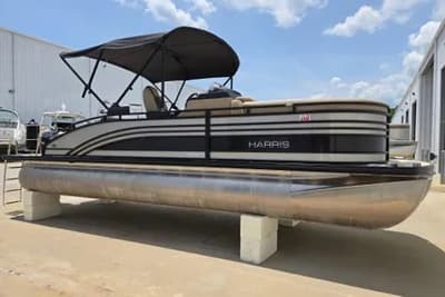 BOATZON | Harris 230 SOLSTICE 2022
