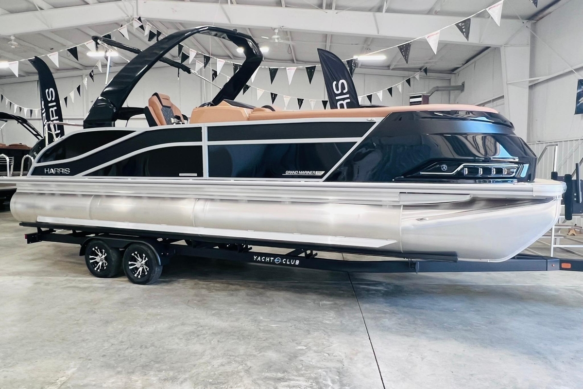 2025 Harris 250 Grand Mariner - Sold Boat