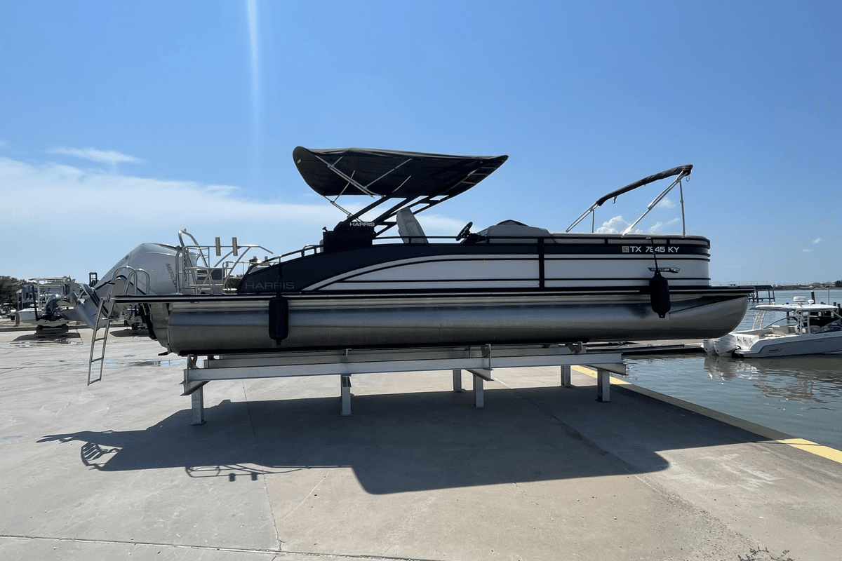 2023 Harris 250 SOLSTICE - Sold Boat