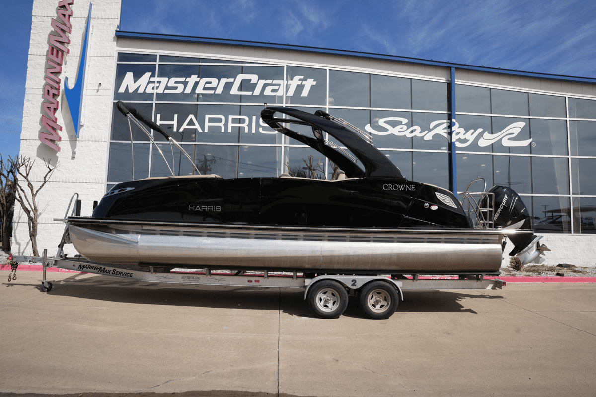 2022 Harris Crowne 250 - Sold Boat