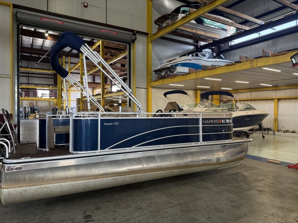 2016 Harris Cruiser 200 - Sold Boat