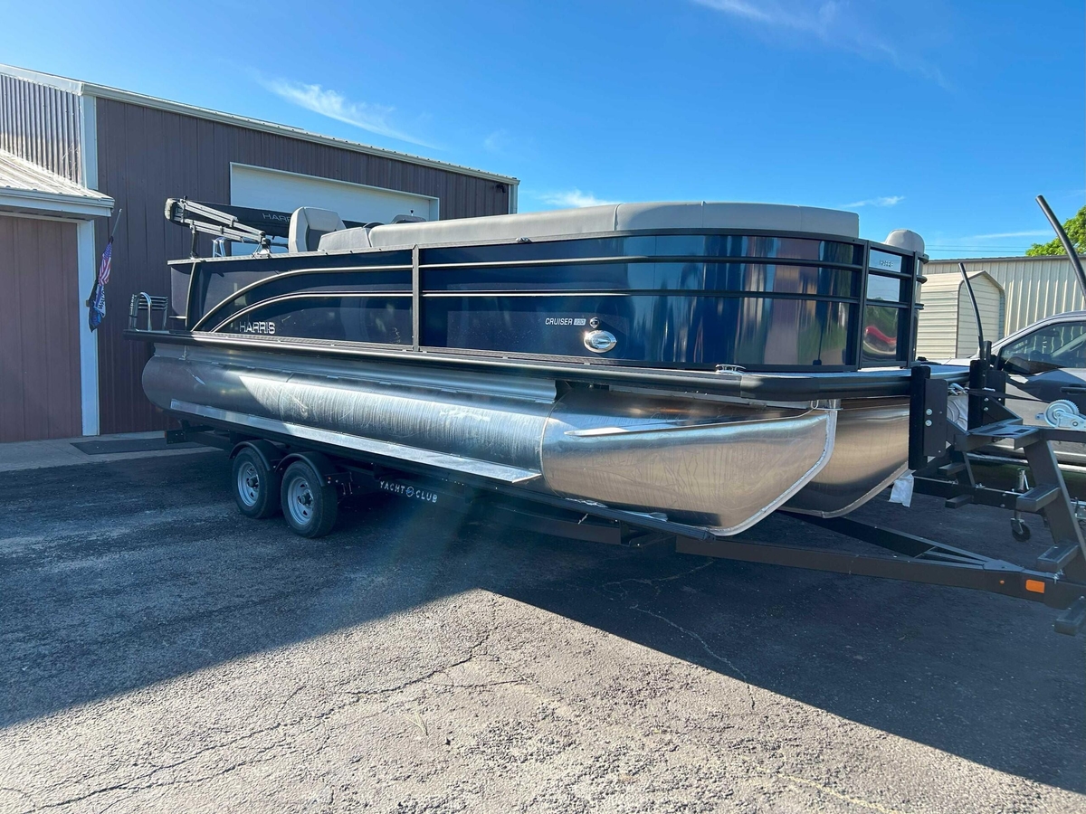2025 Harris Cruiser 230 CW - Sold Boat