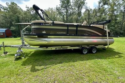 BOATZON | Harris FloteBote 230 Super Sunliner LX 2022 BOATZON | Harris FloteBote 230 Super Sunliner LX 2022