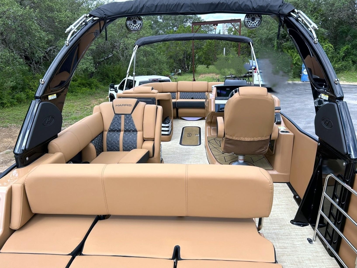 2023 Harris Grand Mariner 230 - Sold Boat