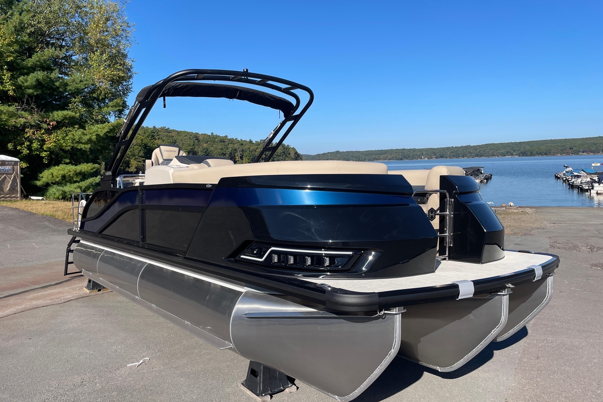 2026 Harris Grand Mariner 230 - Sold Boat