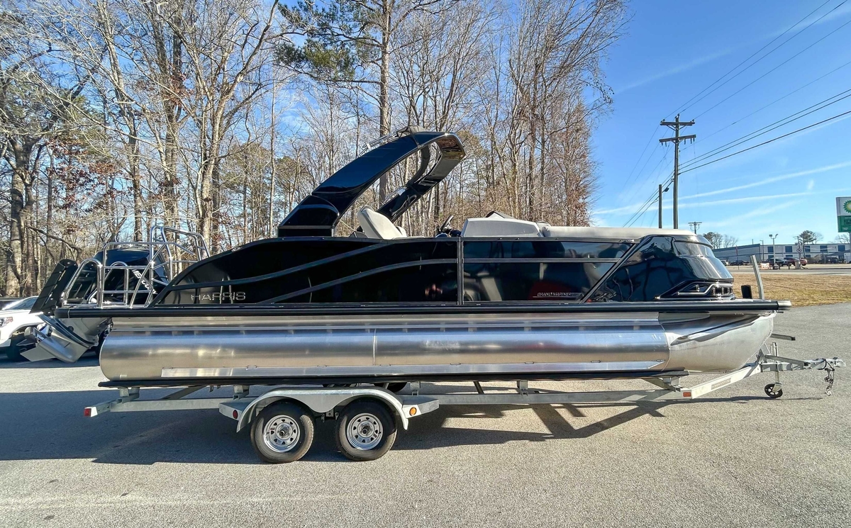 2026 Harris Grand Mariner 230 SLDH - Sold Boat