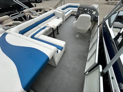 BOATZON | Harris Heritage 1996