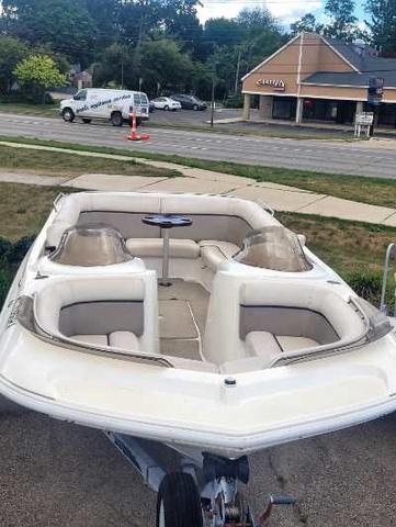 2000 Harris Kayot 22v star w/ Mercruiser - Sold Boat