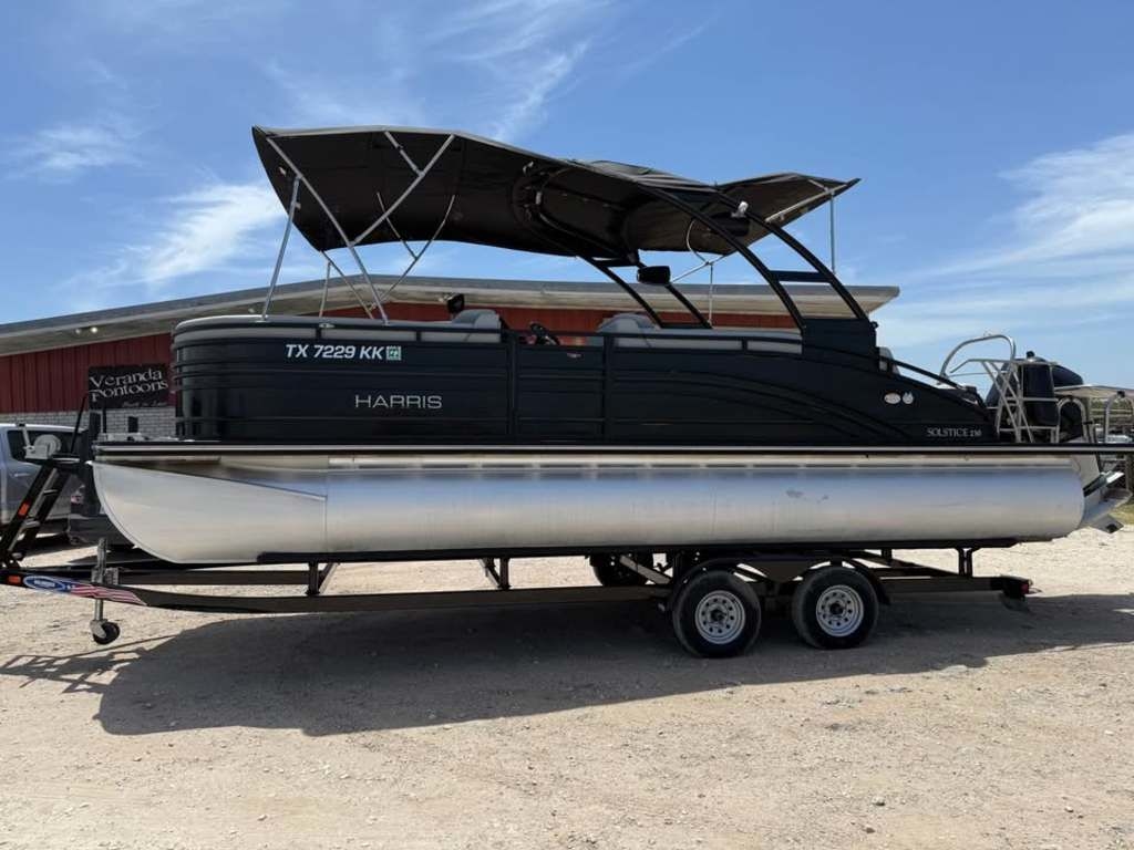 2021 Harris Solstice 230 - Sold Boat
