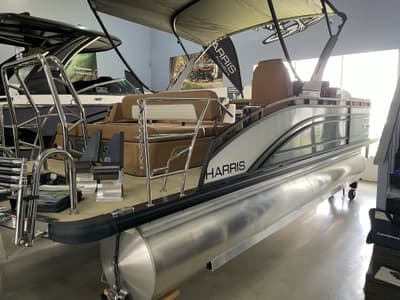 BOATZON | Harris Solstice 230 2025