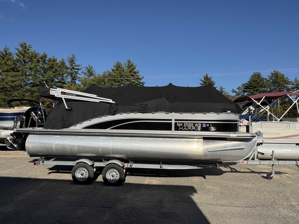 2021 Harris Sunliner 210 - Sold Boat