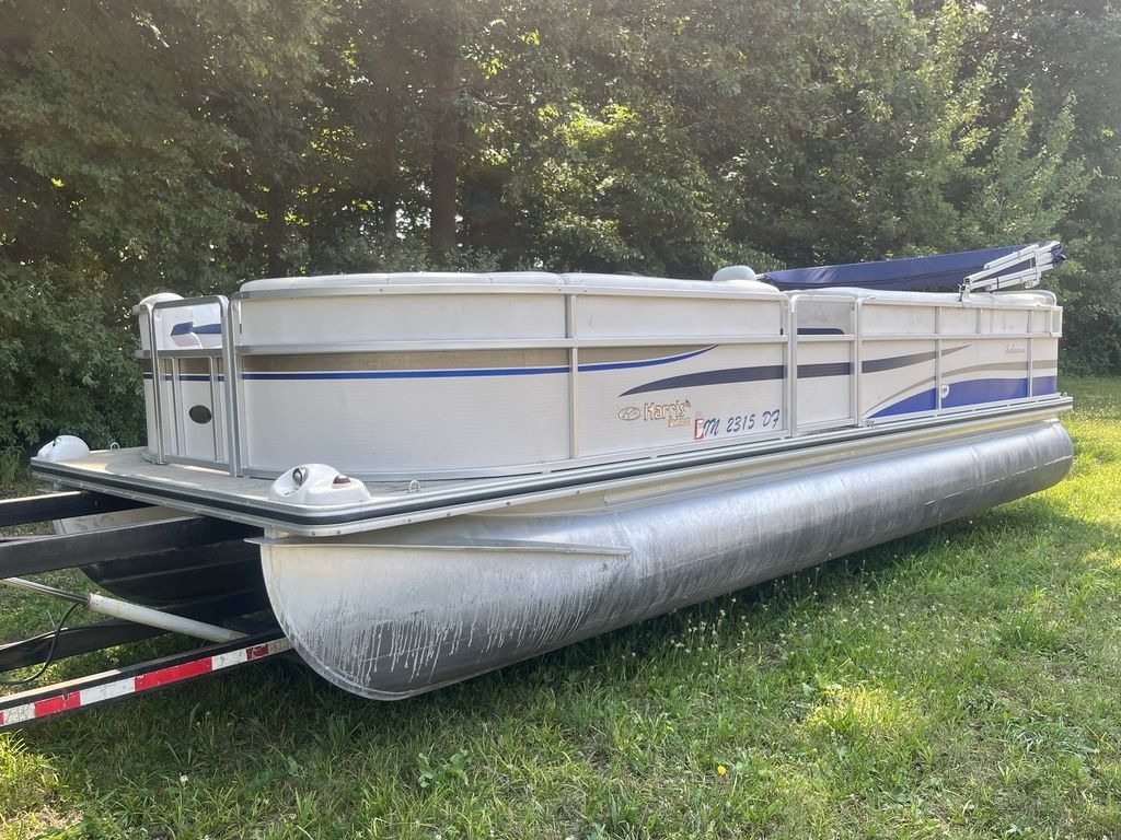 2007 Harris Sunliner 220 - Sold Boat