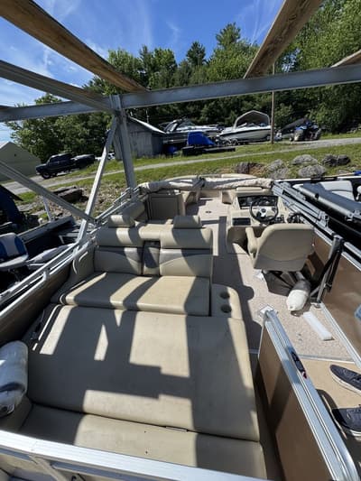 BOATZON | Harris Sunliner 220 2012