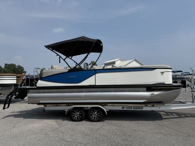 BOATZON | Harris Sunliner 230 2026