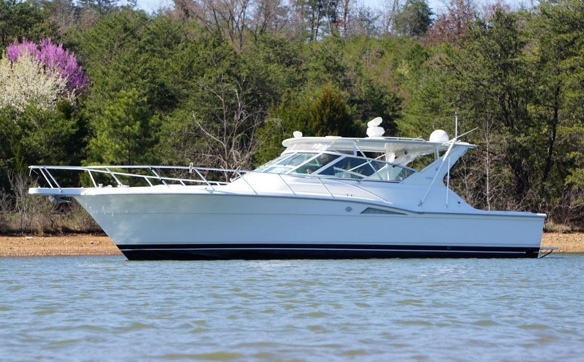 1998 Hatteras 39 Sport Express - Sold Boat