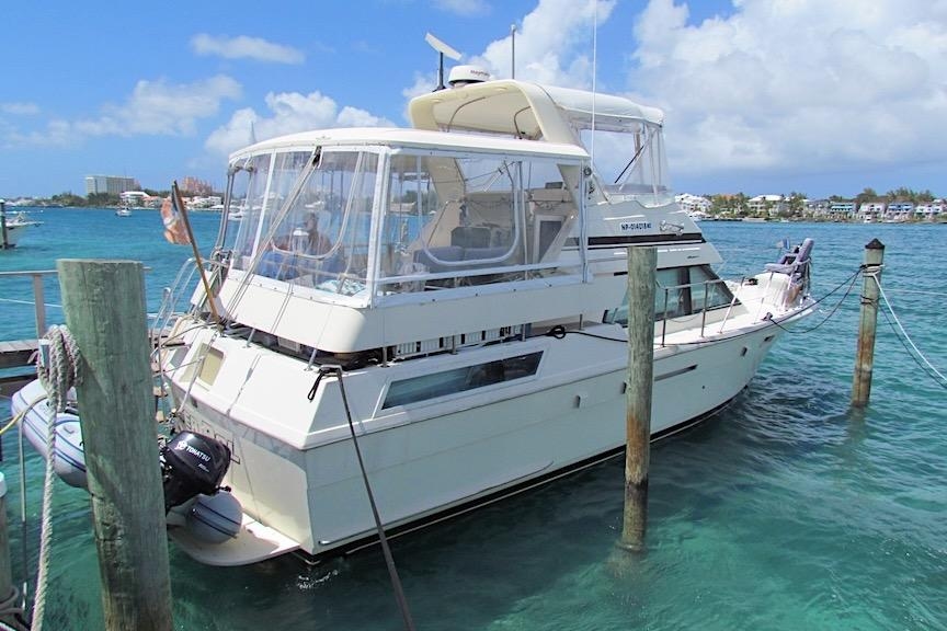 1992 Hatteras 40 Motor Yacht - Sold Boat
