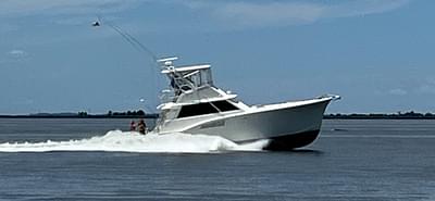 BOATZON | Hatteras 45 Convertible 1970 BOATZON | Hatteras 45 Convertible 1970