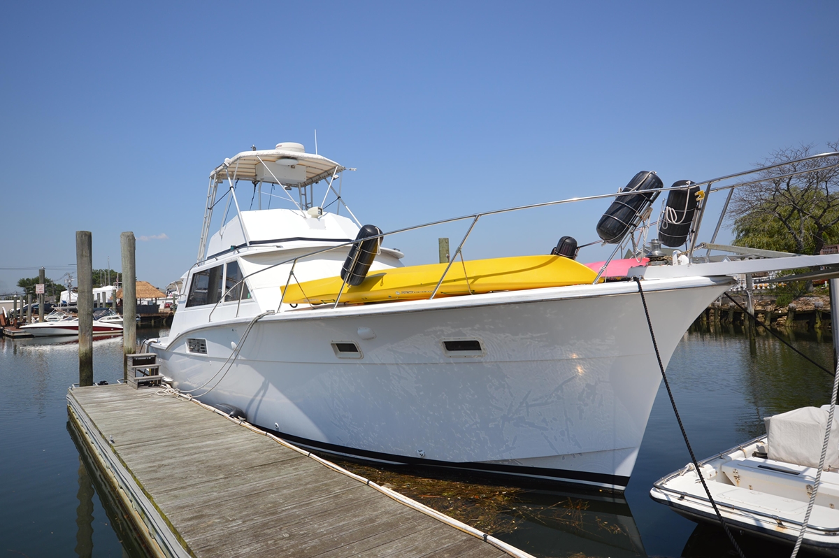 1973 Hatteras 45 Convertible - Sold Boat