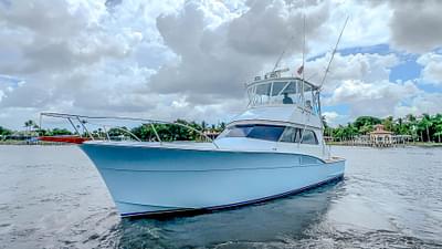 BOATZON | Hatteras 46 Convertible 1982