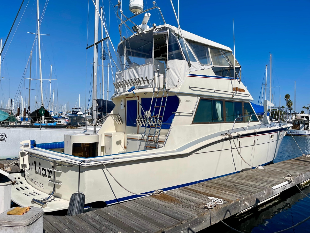 1986 Hatteras 52 Convertible Sportfisher - Sold Boat