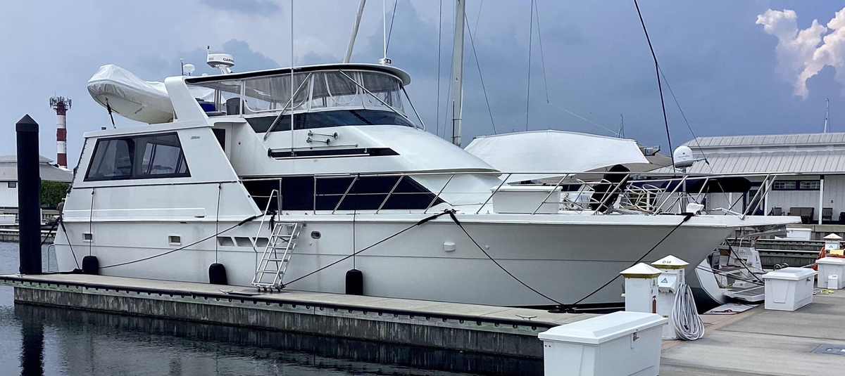 1995 Hatteras 52 Motor Yacht - Sold Boat