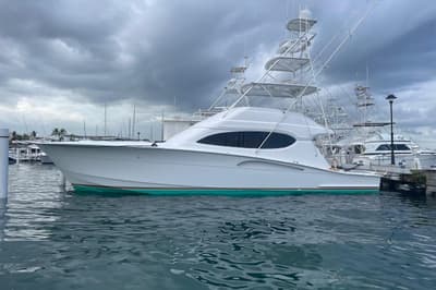 BOATZON | Hatteras 54 Convertible 2006
