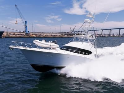 BOATZON | Hatteras 54 GT 2017