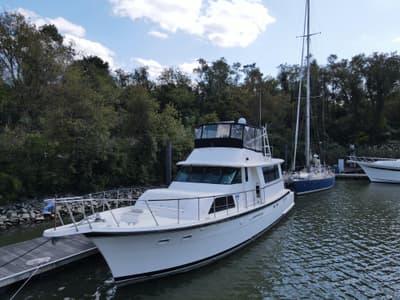 BOATZON | Hatteras 58 Cockpit Motor Yacht 1979