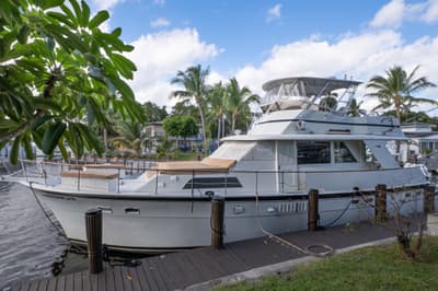 BOATZON | Hatteras 58 Yacht Fisherman 1975