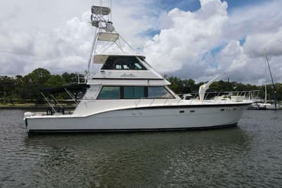 BOATZON | Hatteras 60 Convertible 1985