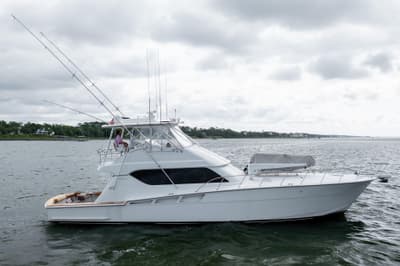 BOATZON | Hatteras 60 Convertible 2003